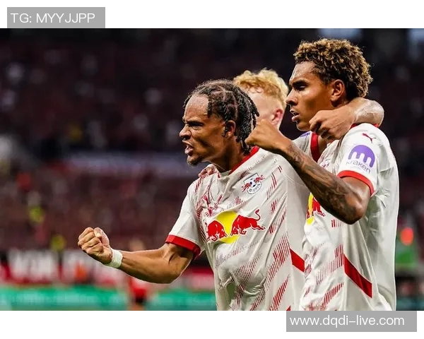 曼联大胜莱比锡四球狂潮帽子戏法点燃全场激情赛后分析